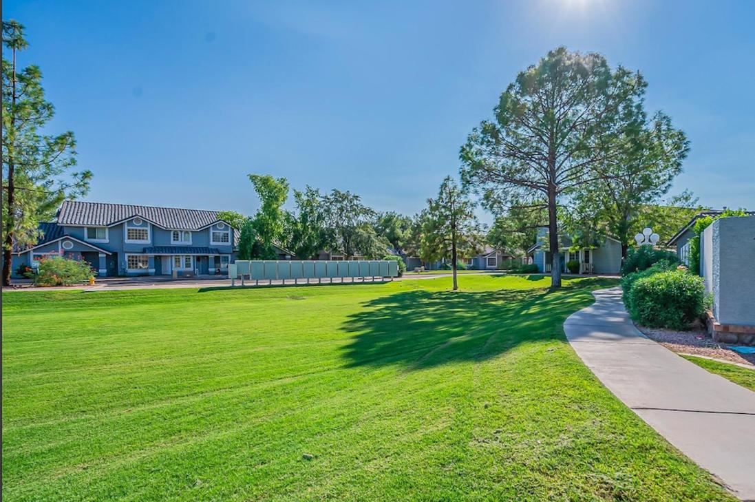 Cozy 3 Bedrooms Town Home In Chandler With Community Pool Exterior foto